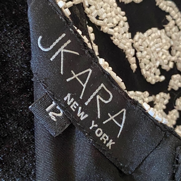 J Kara Black & White beaded dress - Picture 2 of 7